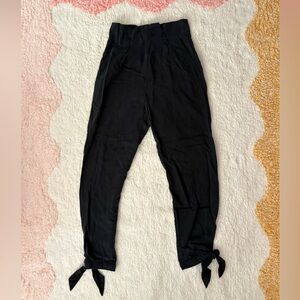 REFORMATION Vintage Black High-Waisted Pleated Tie-Ankle Trouser Avalon Pants